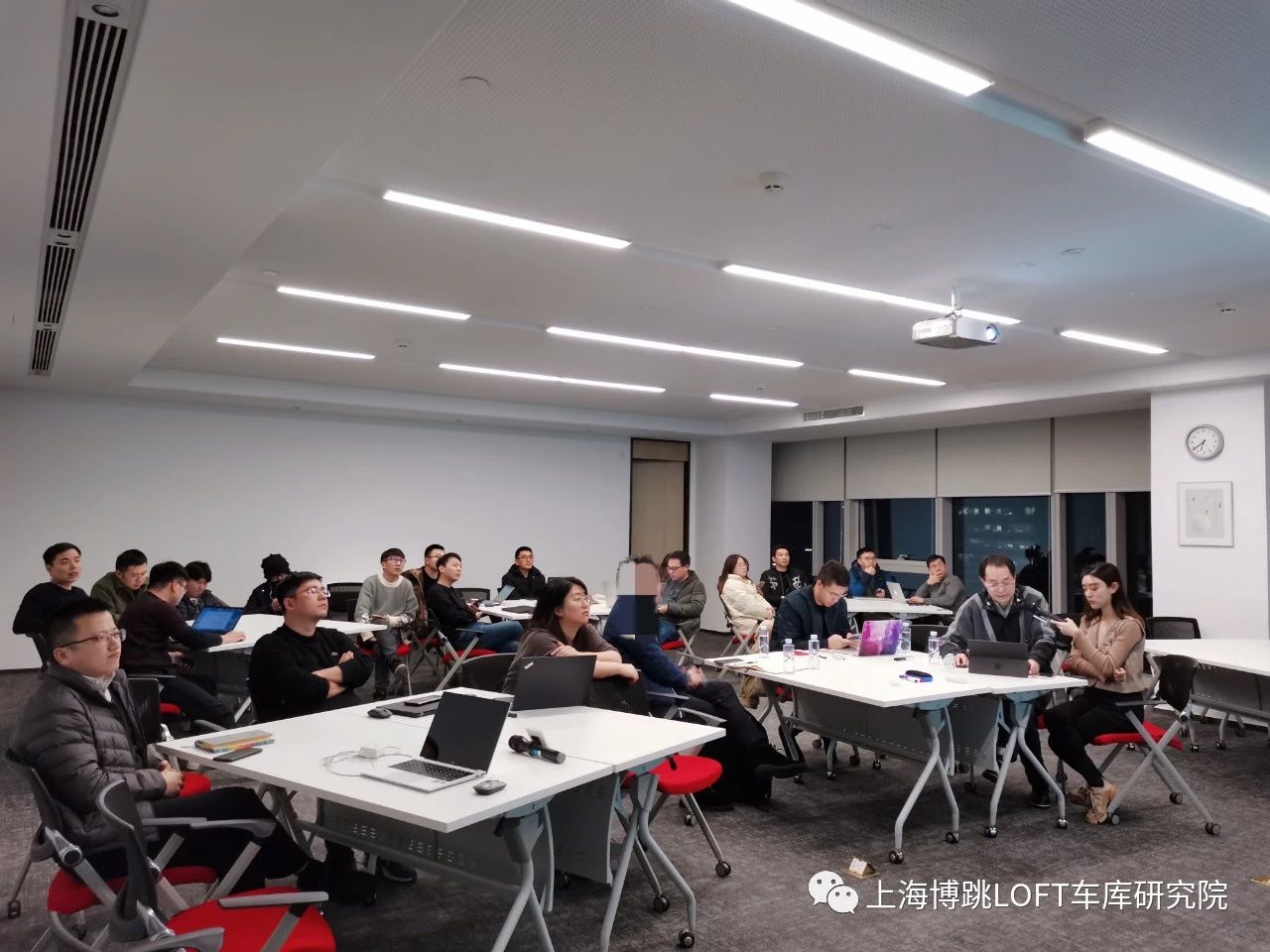 大兴安岭杭州LOFT车库专题会